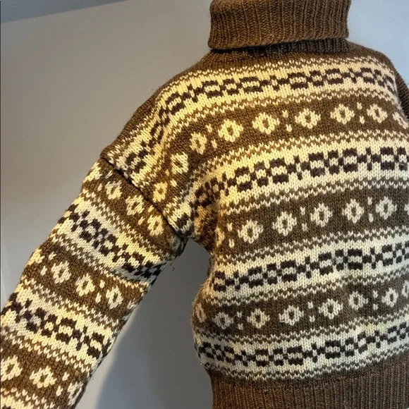 Handmade Brown Patterned wool  Turtleneck Sweater size S/M - Picture 4 of 10